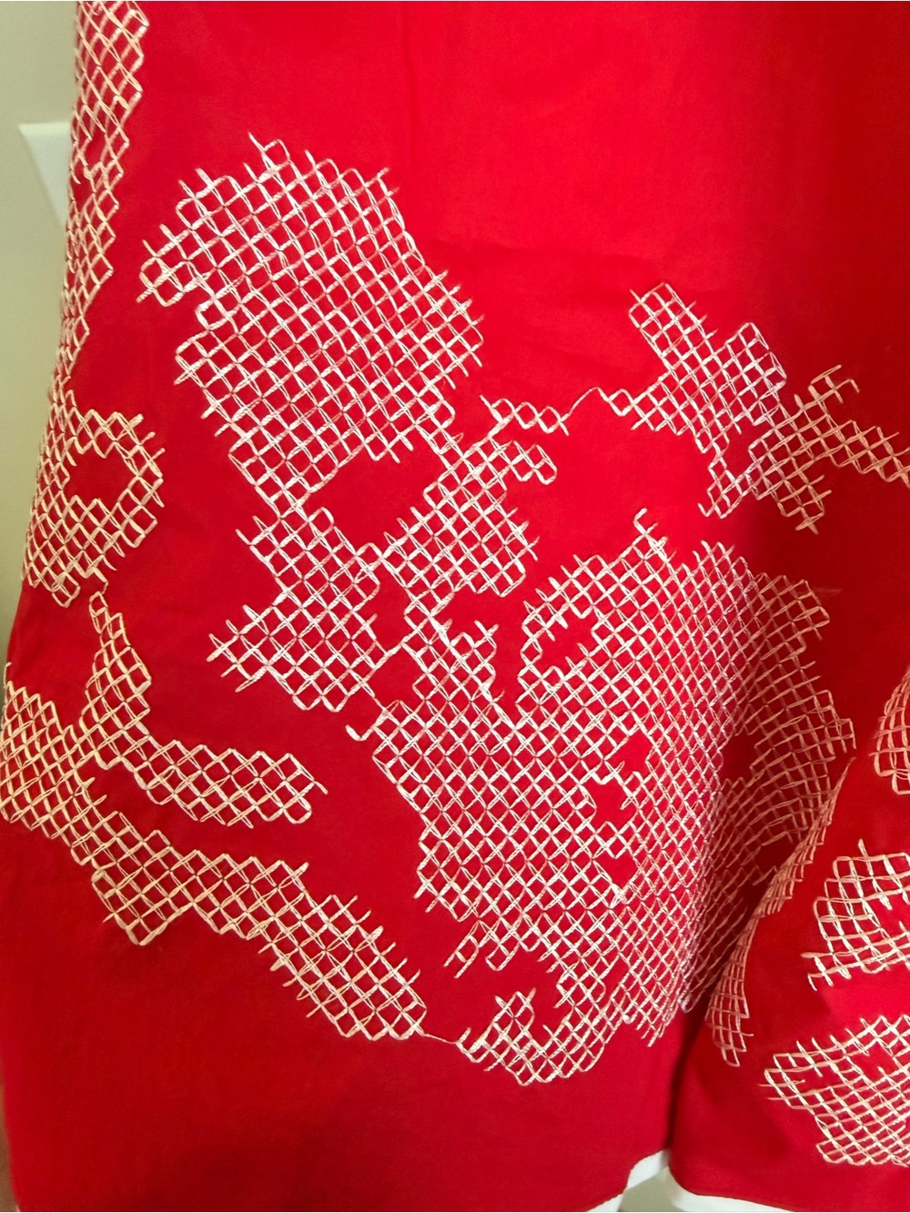 Tuckernuck Hyacinth House red embroidered dress - Picture 5 of 7